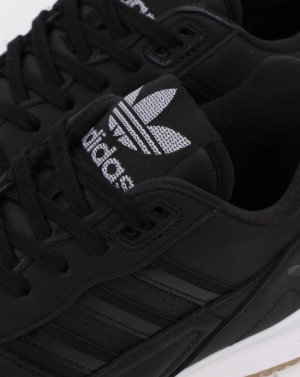 Adidas AR Trainer Black - Image 4