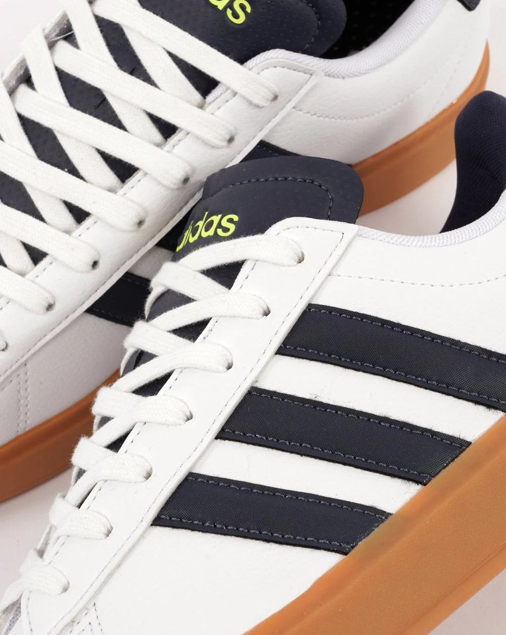Adidas Grand Court 2.0 Trainers White/Navy/Gum - Image 3