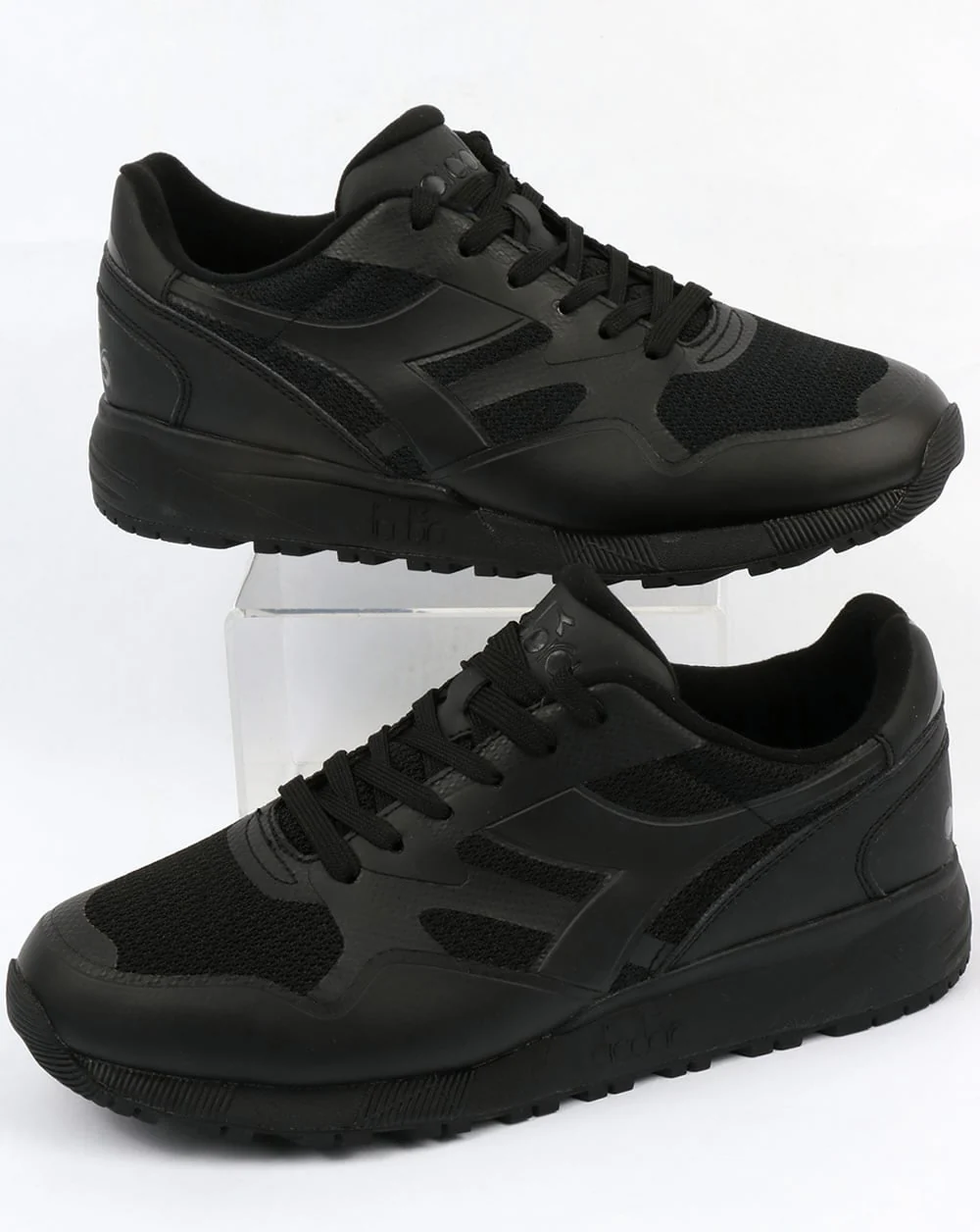 Diadora N902 MM Trainers Triple Black