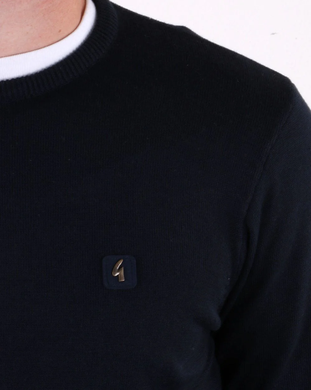 Gabicci Vintage Crew Neck Jumper Navy - Image 3