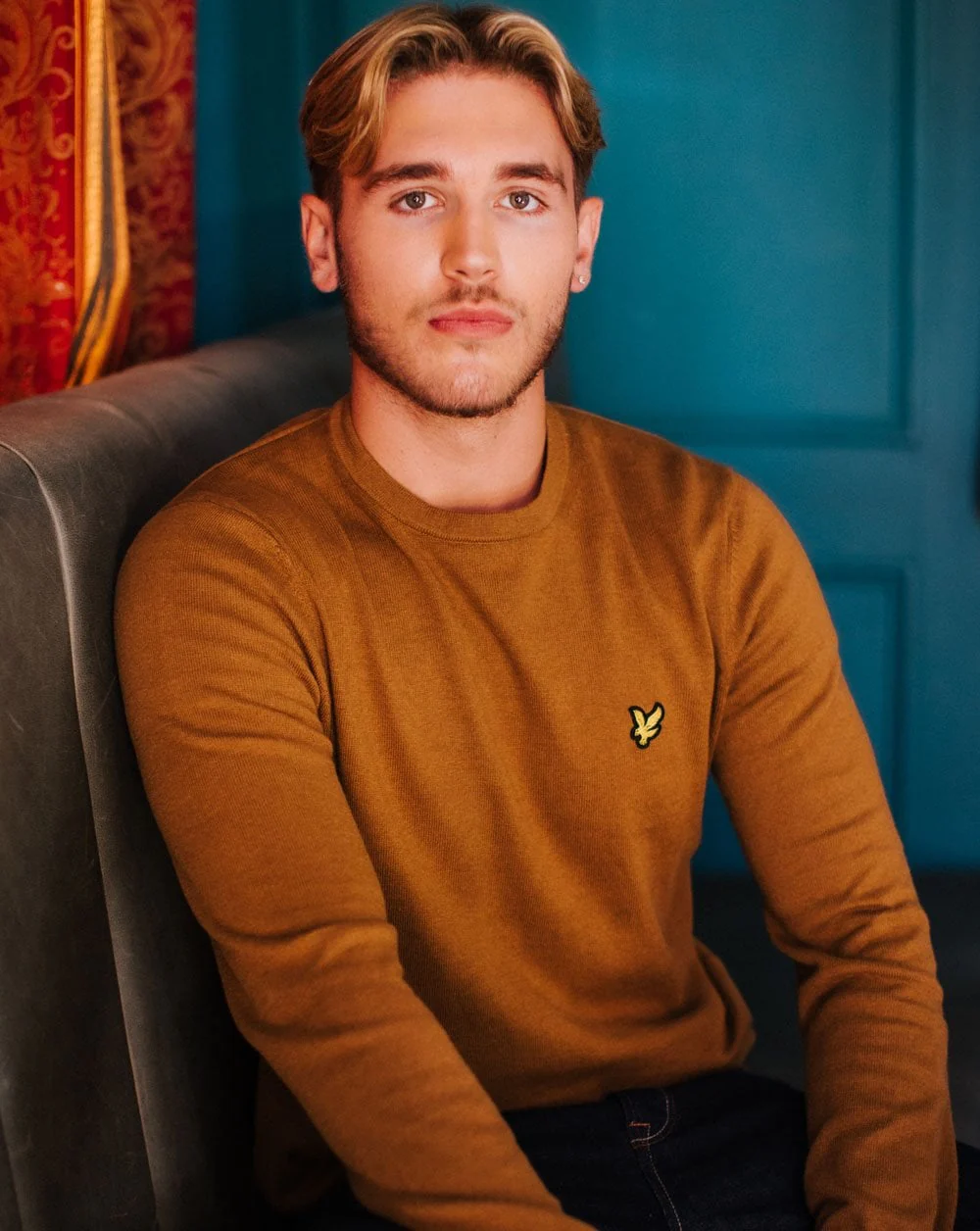 Lyle & Scott Cotton Merino Crew Jumper Gold - Image 4